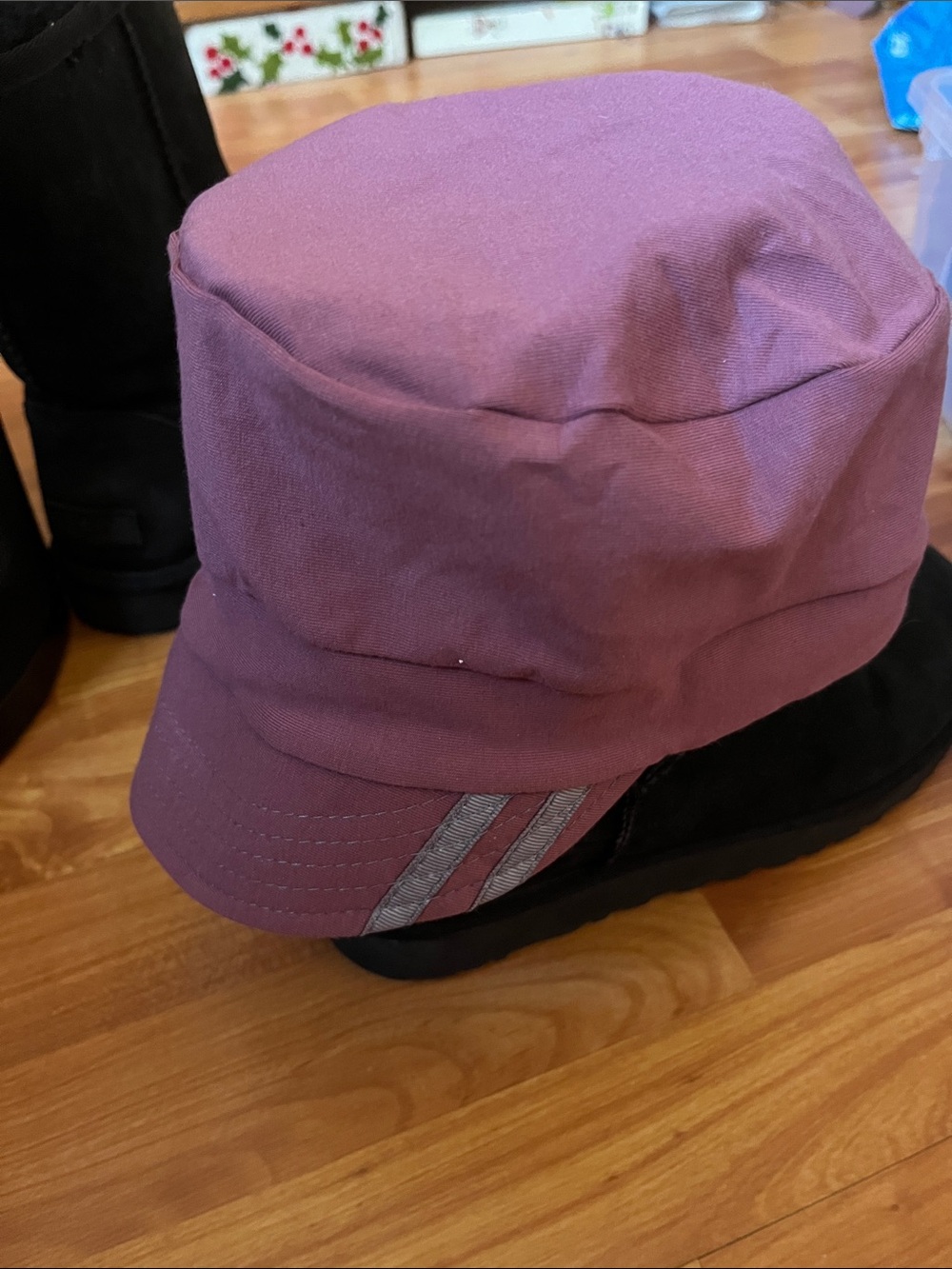 Hats for Healing Lilac NWT